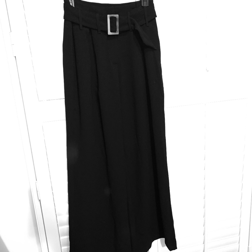 Black high waisted pants